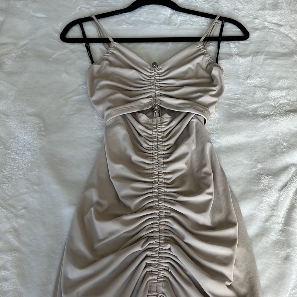 Nude scrunch maxi dress size xs